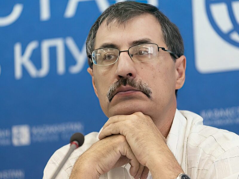 Жовтис Евгений Александрович